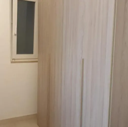 Flat 2 Blue Waves * St. Paul's Bay